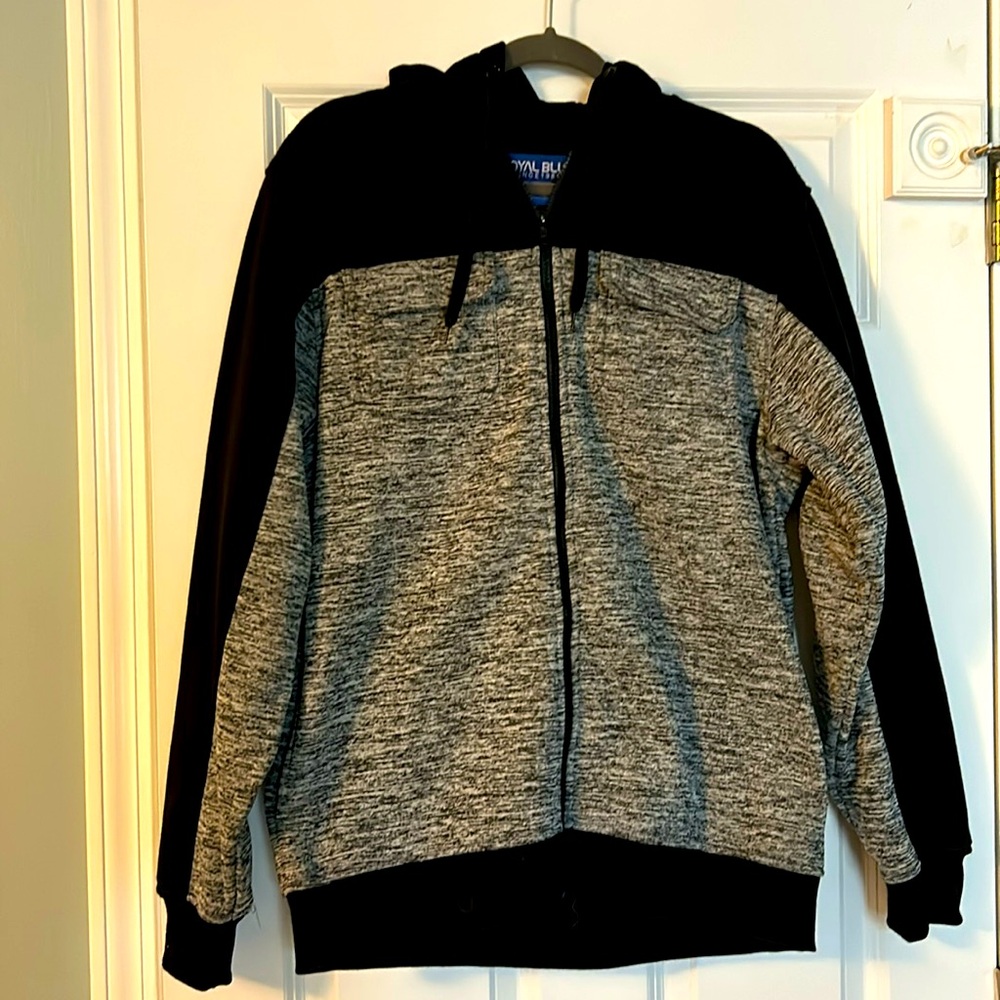 Zip up jacket black and gray thick size Large